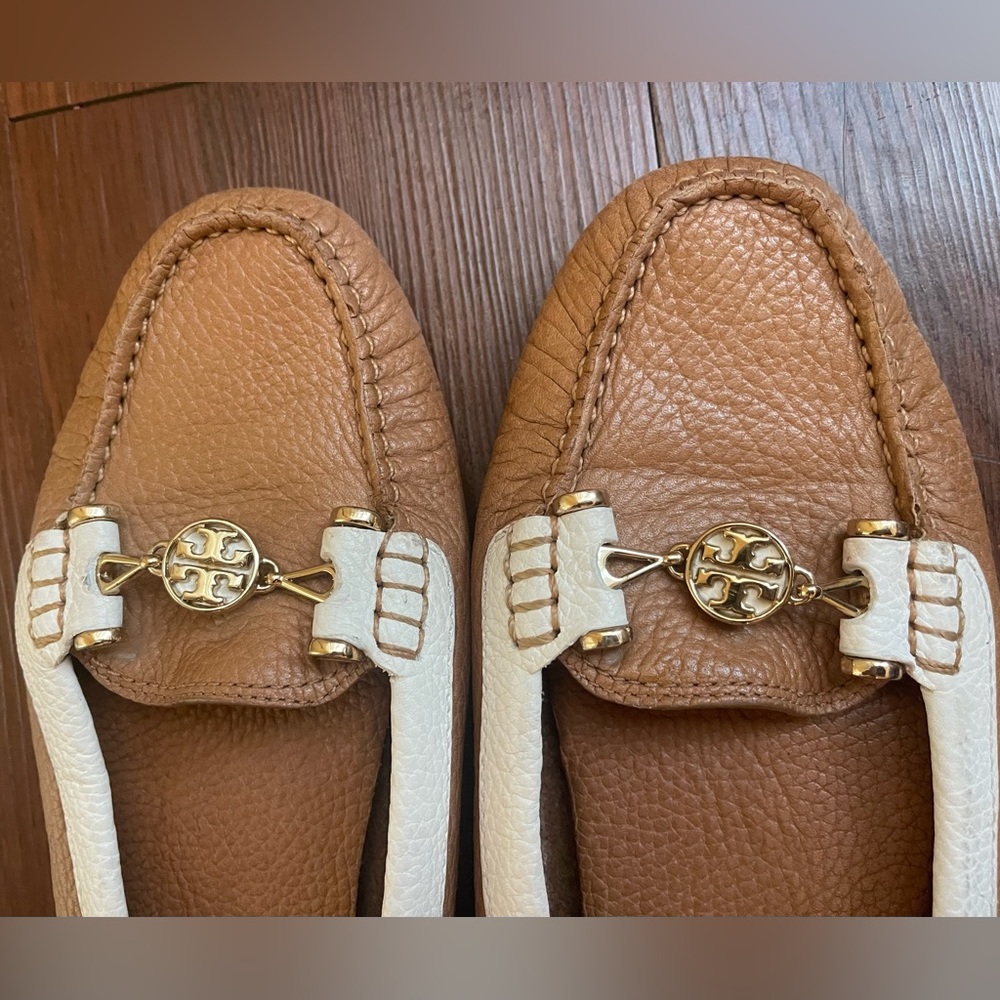 Skirt Designer By Tory Burch In Tan, Size: S main image 0